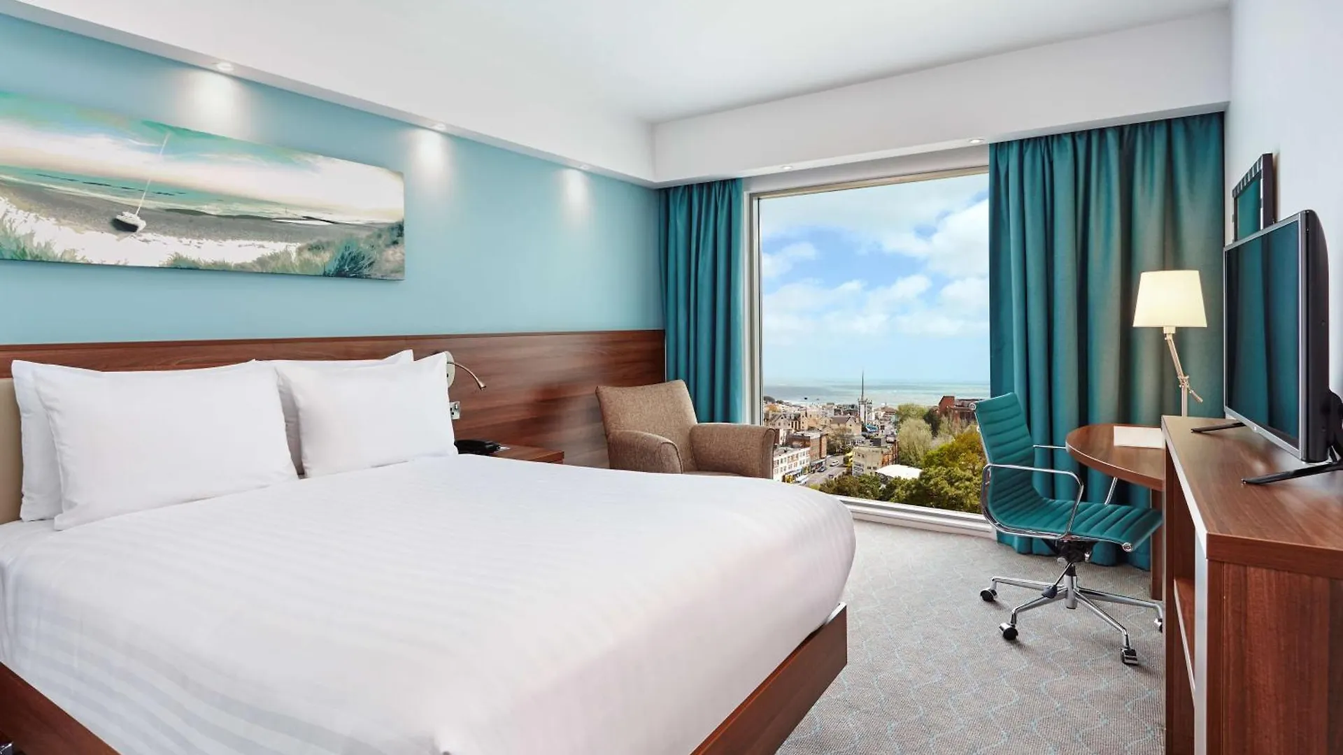 Hampton By Hilton Bournemouth Hotel
