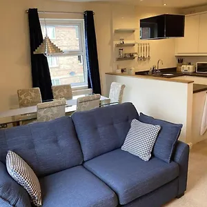 https://luxury-apartment-central-york.yorkshirehotels.net