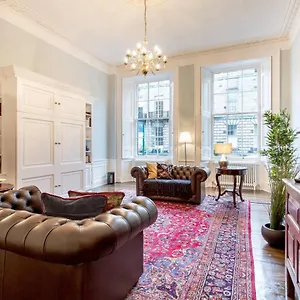 https://stunning-new-town-aprtmnt.edinburghhotelsuk.org